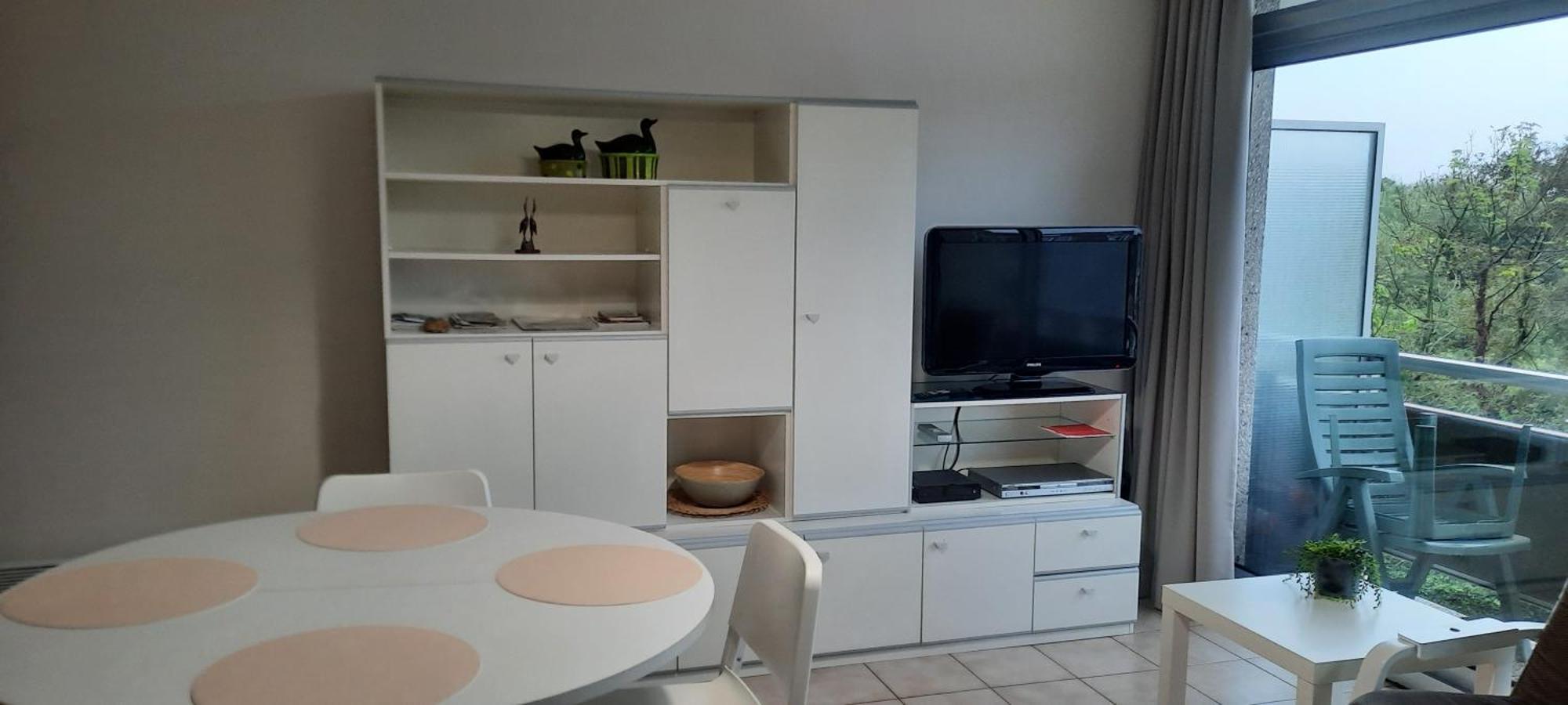 Appartement Residentie Astrid Met Private Parking Bredene Exterior photo